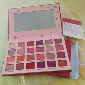 NIB CIATE I Am Woman Power Palette